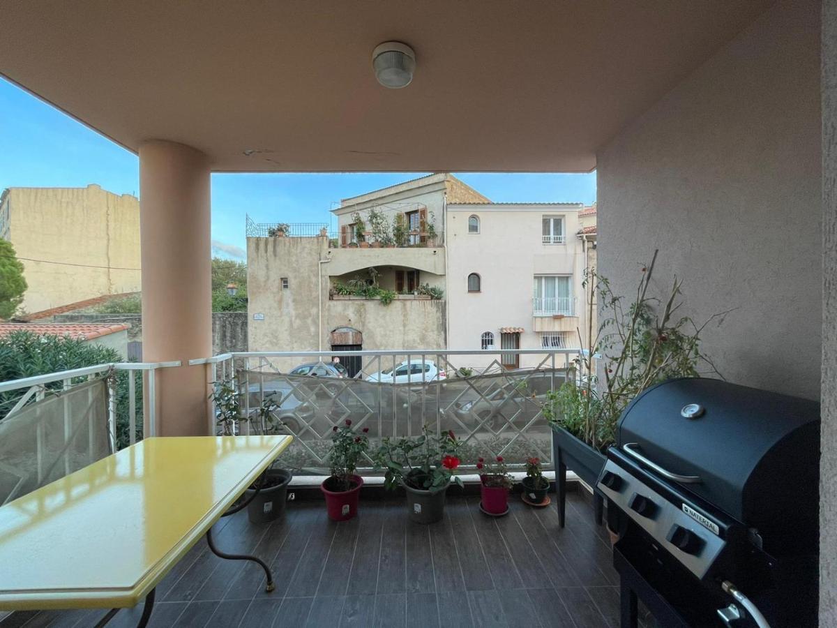Appartement T4 très bien situé et climatisé LʼÎle-Rousse Exterior foto