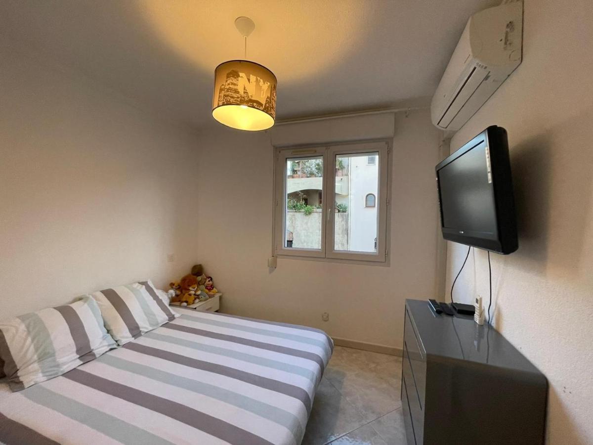 Appartement T4 très bien situé et climatisé LʼÎle-Rousse Exterior foto