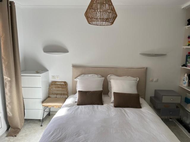 Appartement T4 très bien situé et climatisé LʼÎle-Rousse Exterior foto